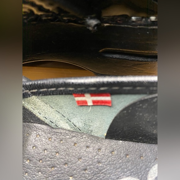 Sanita Pink ombré Patent Clogs Size 9 - Picture 9 of 10